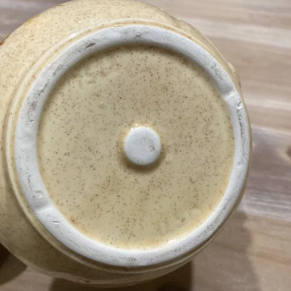 Vintage Old Heritage Yellow/Gold McCOY Pitcher - Picture 5 of 6